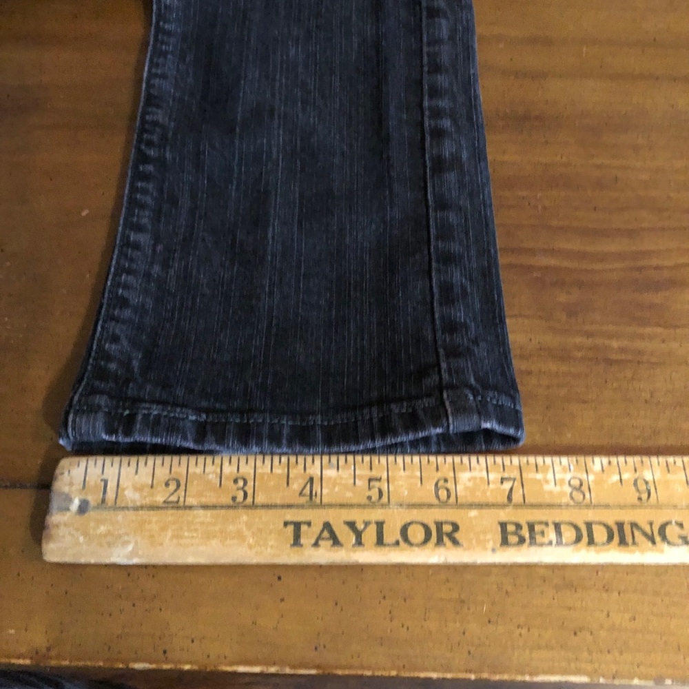PREOWNED woman Levi's 504 Tilted Mid Rise denim Jeans Black SZ 3 - Picture 8 of 8